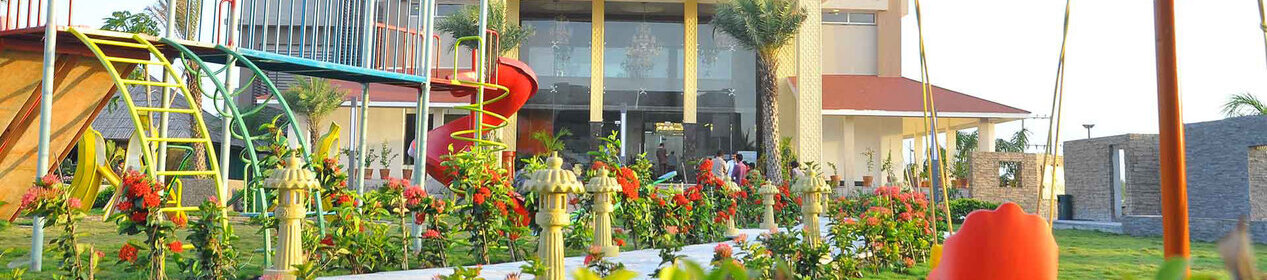 7 Seasons Resort & Spa banner