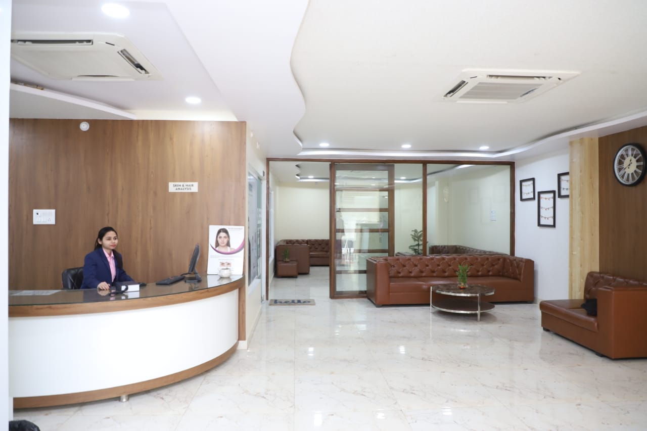 The Velvet Skin Centre - Dermatologist in Lucknow | Skin Doctor, PRP, Laser Hair Removal, HydraFacial, Hair Fall Treatment - Medical & Healthcare photo 4
