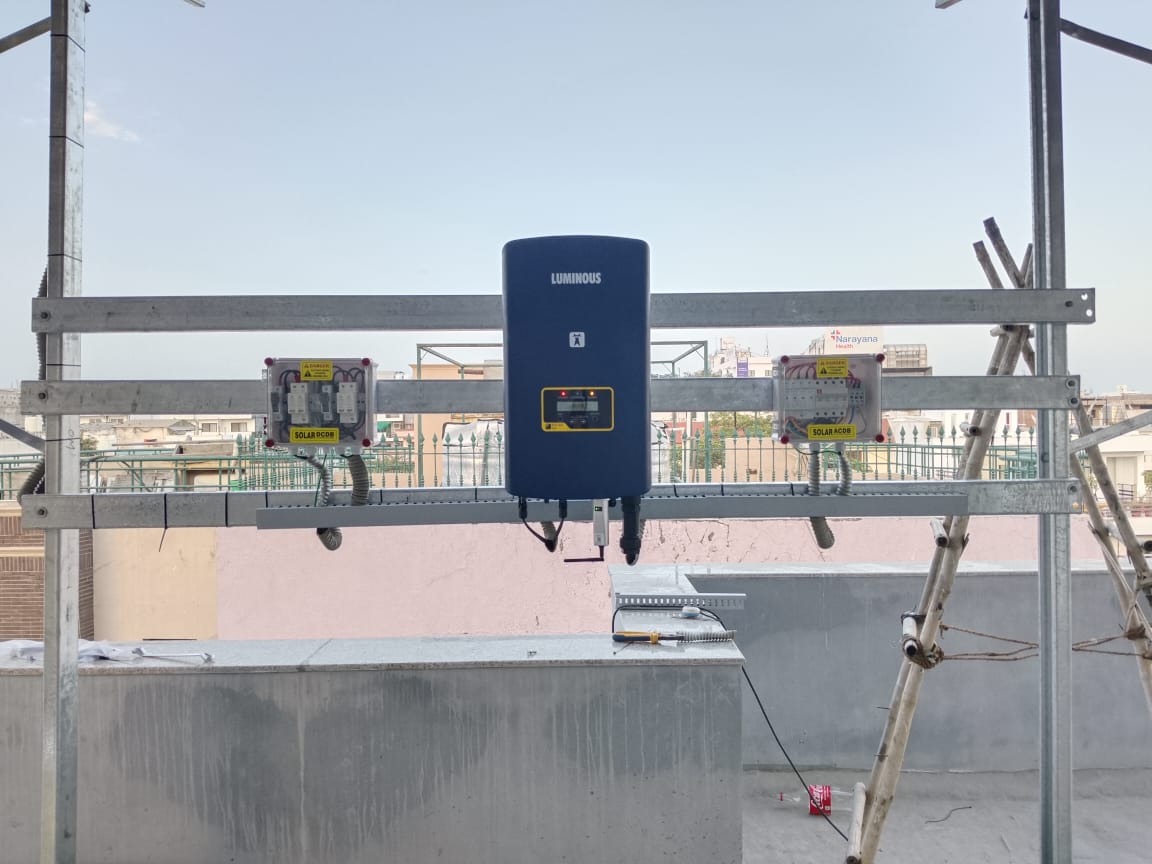 Om Solar Solutions - Energy photo 1